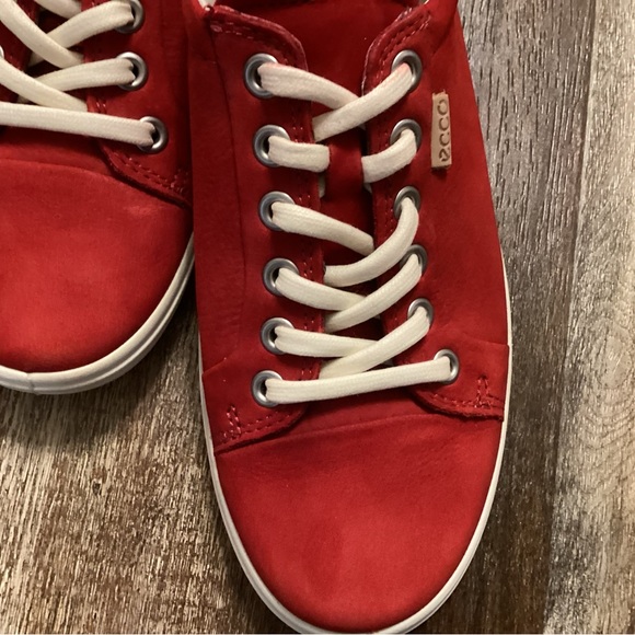 Ecco Soft 7 sneaker in red size 38 NWT - Picture 11 of 14